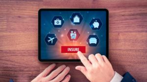 How Technological Advancement in the Insurance Sector is Helping Customers?